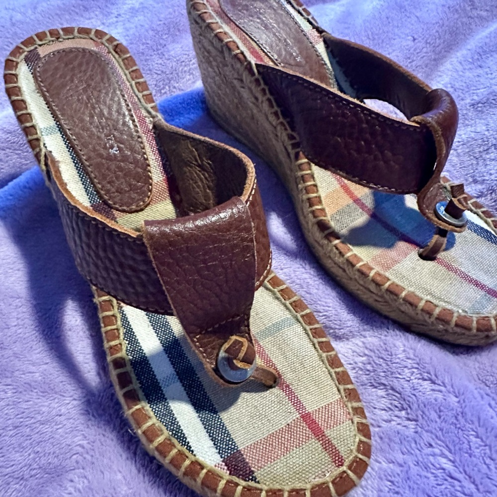 Great Burberry Brown Leather Nova Check Platform Wedges Espadrilles Rope.
